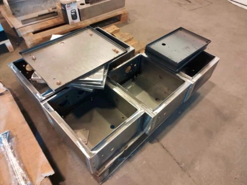 Corte a laser em chapa de aço inox